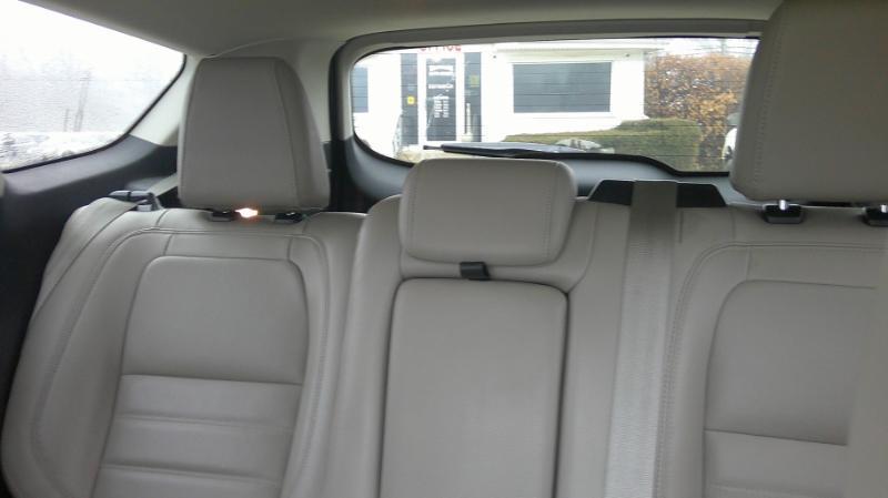 Ford Escape Titanium FWD 2017