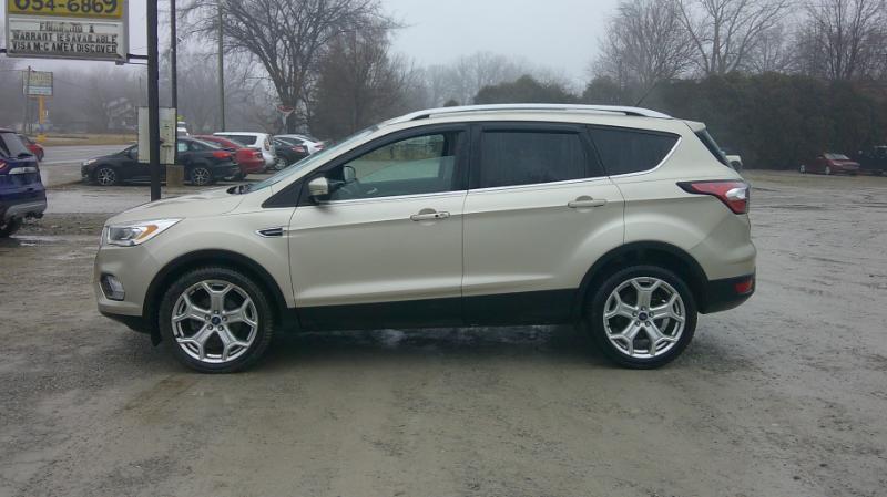 Ford Escape Titanium FWD 2017