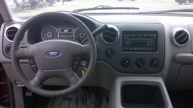 Ford Expedition NBX 4WD 2005