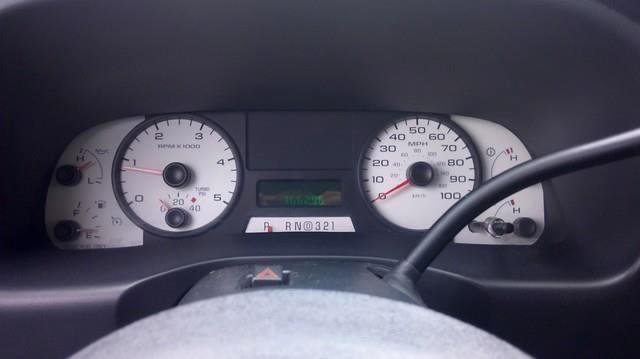 Ford F-250 SD XLT Crew Cab Long Bed 2WD 2005