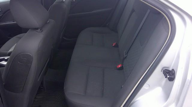 Ford Fusion SE 2010