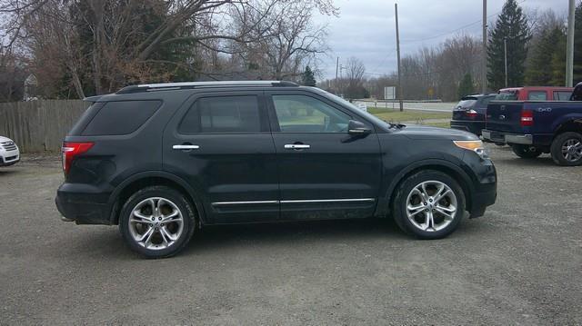 Ford Explorer Limited 4WD 2012