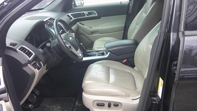 Ford Explorer Limited 4WD 2012