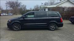 2015 Chrysler Town & Country 