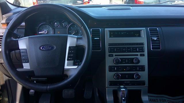 Ford Flex SEL FWD 2011