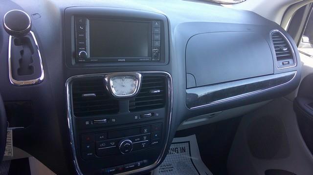 Chrysler Town & Country Touring 2016