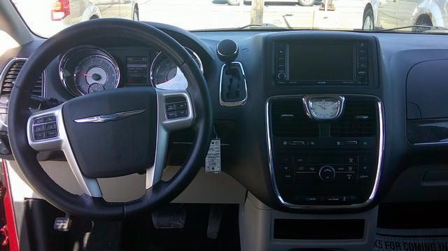 Chrysler Town & Country Touring 2016