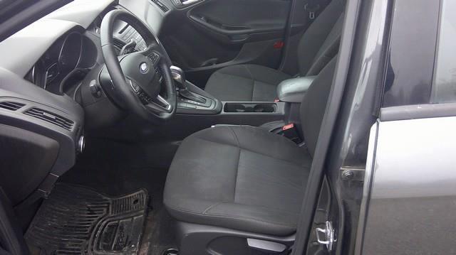 Ford Focus SE Hatch 2015