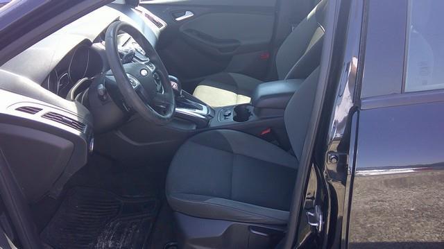 Ford Focus SE Sedan 2013