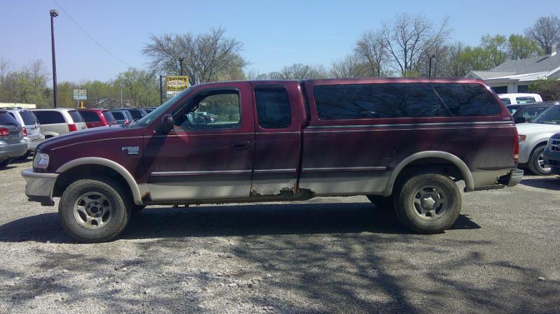 Ford F-150 XL SuperCab Short Bed 4WD 1998