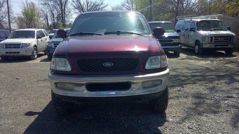 Ford F-150 XL SuperCab Short Bed 4WD 1998