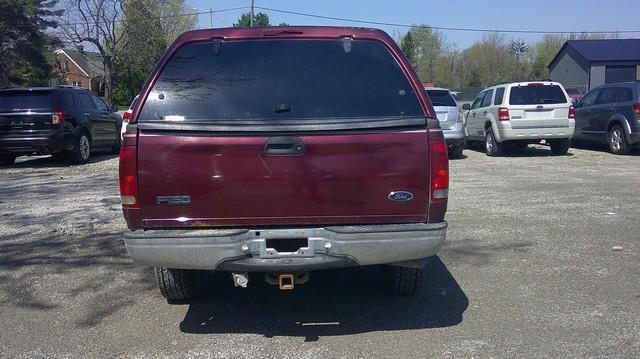 Ford F-150 XL SuperCab Short Bed 4WD 1998
