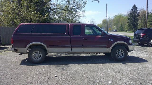 Ford F-150 XL SuperCab Short Bed 4WD 1998