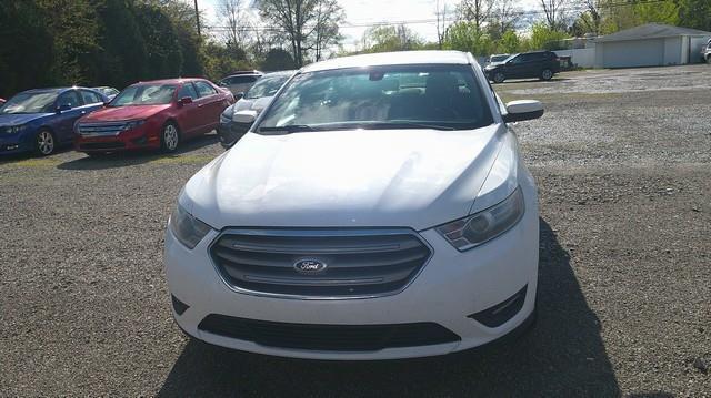 Ford Taurus SEL FWD 2014