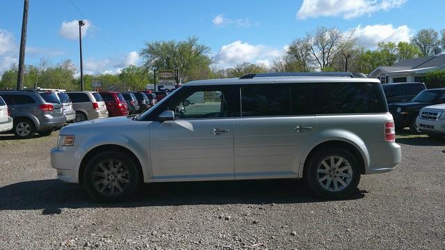 2010 Ford Flex SEL FWD
