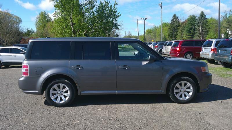 Ford Flex SE FWD 2010