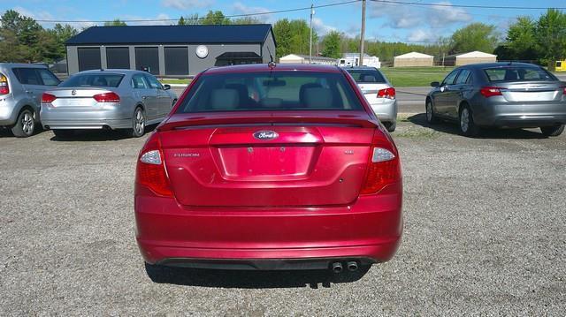Ford Fusion I4 SE 2011