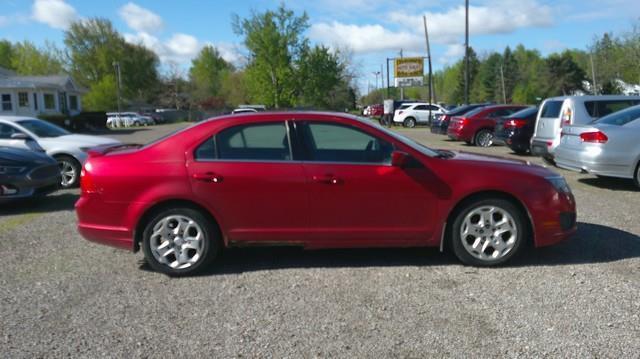 Ford Fusion I4 SE 2011