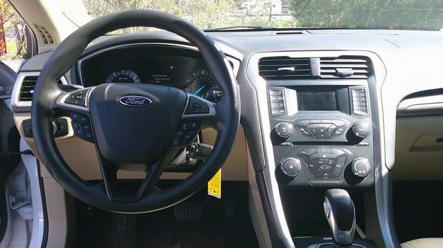 Ford Fusion SE 2014