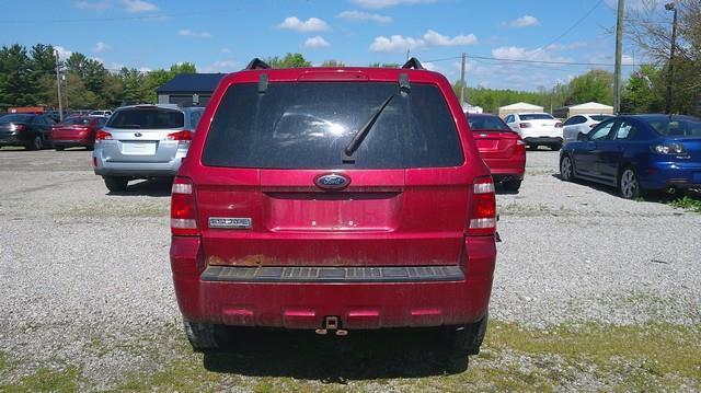 Ford Escape XLT FWD V6 2009