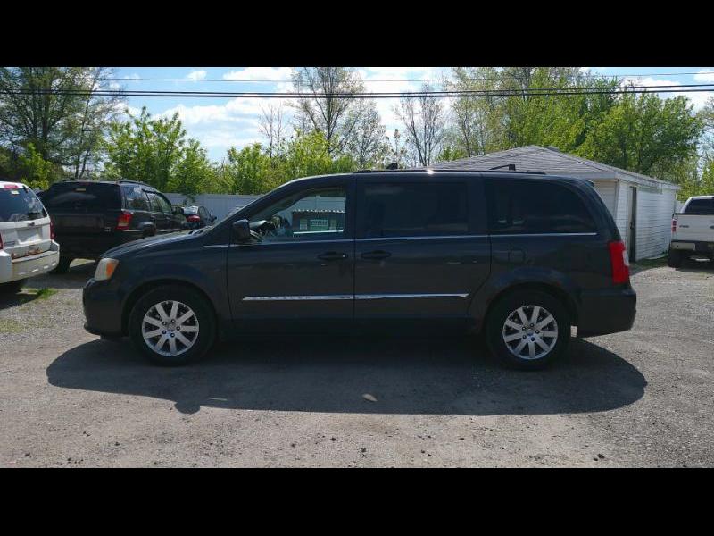 2011 Chrysler Town & Country Touring-L