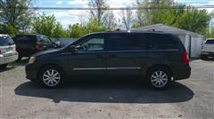 2011 Chrysler Town & Country 