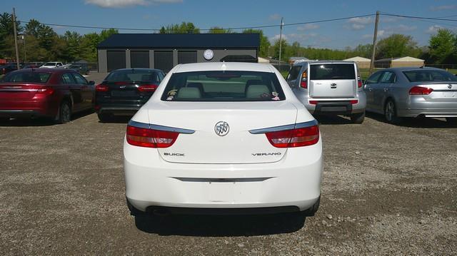 Buick Verano Base 2014