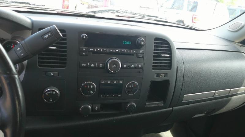 Chevrolet Silverado 1500 LT Crew Cab 4WD 2012