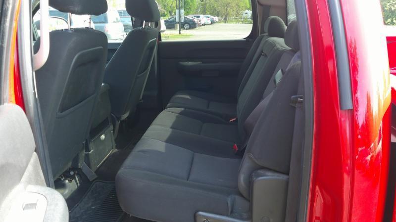 Chevrolet Silverado 1500 LT Crew Cab 4WD 2012
