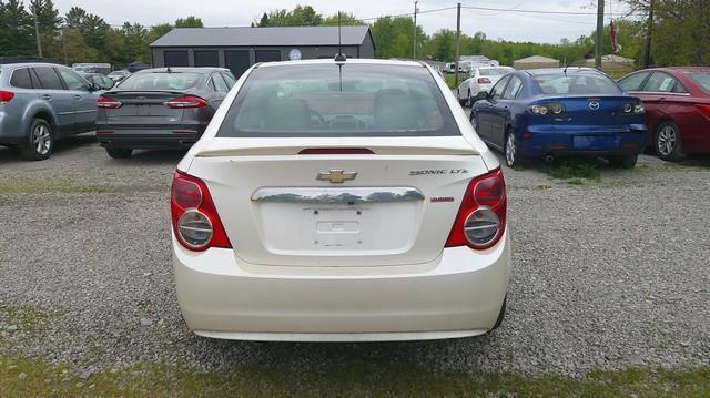 Chevrolet Sonic LTZ Auto Sedan 2016