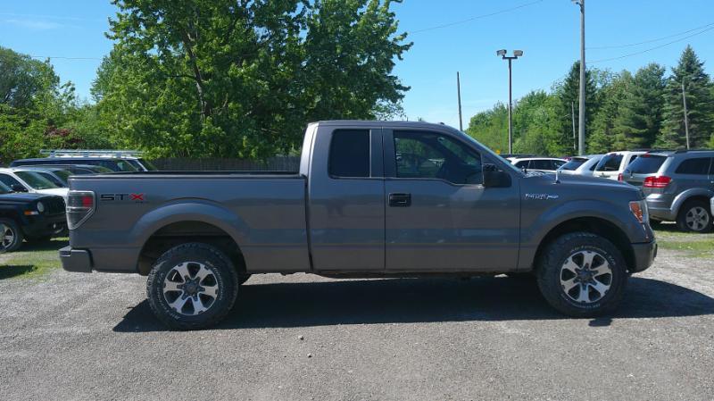 Ford F-150 XLT SuperCab 8-ft. Bed 4WD 2013