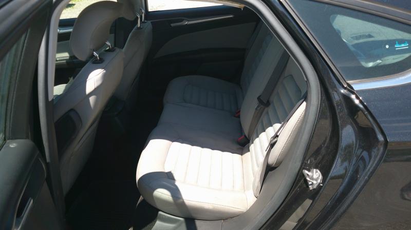 Ford Fusion S 2015