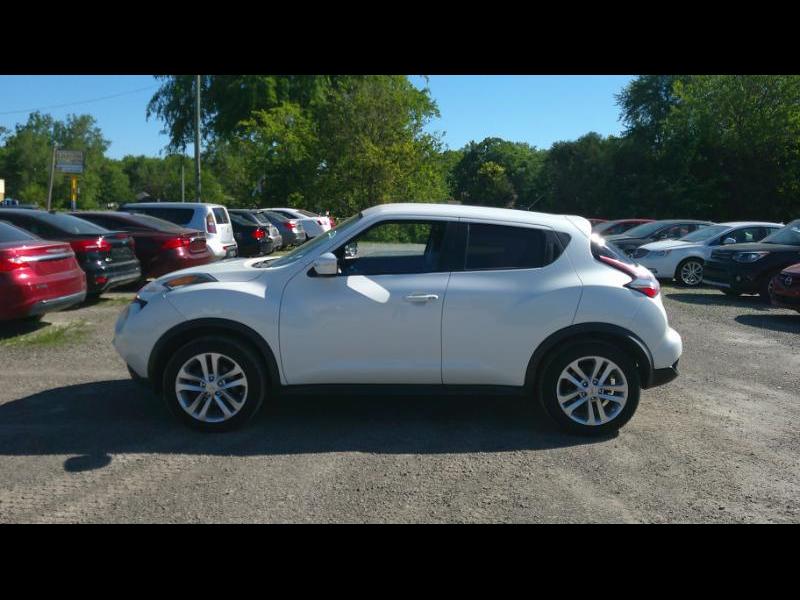 2017 Nissan Juke SL AWD CVT's photo