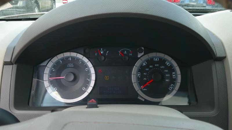 Ford Escape XLT FWD 2010