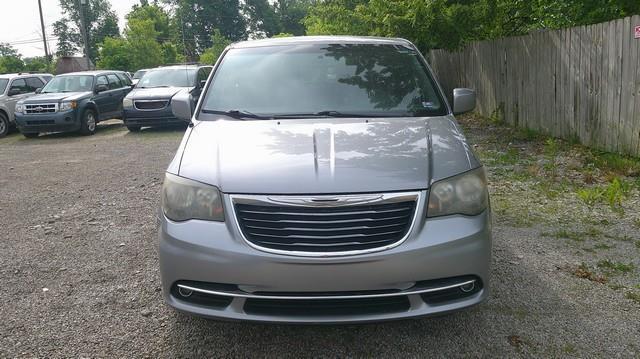 Chrysler Town & Country S 2014