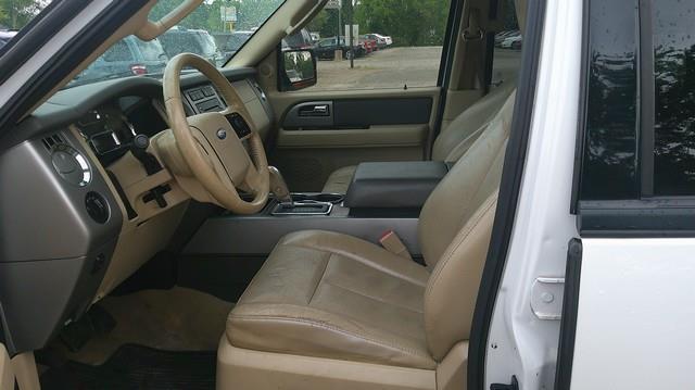 Ford Expedition EL King Ranch 4WD 2011