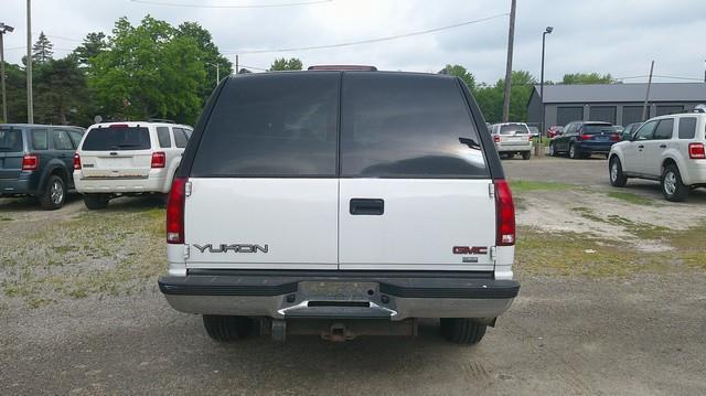 GMC Yukon SLE 4WD 1999