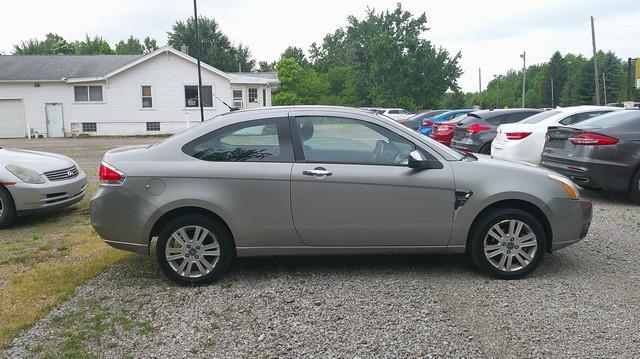 Ford Focus SE Coupe 2008