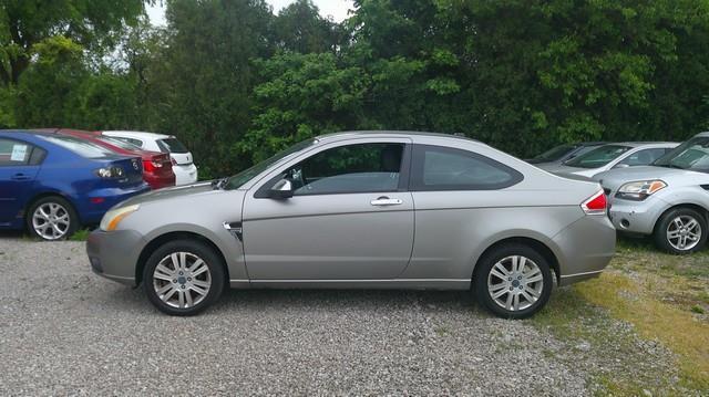 Ford Focus SE Coupe 2008