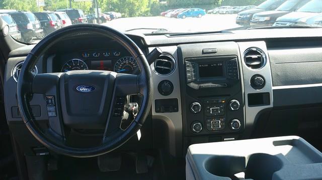Ford F-150 XLT SuperCab 8-ft. Bed 2WD 2013