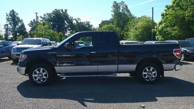 Ford F-150 XLT SuperCab 8-ft. Bed 2WD 2013