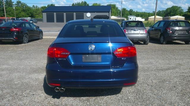 Volkswagen Jetta TDi 2011