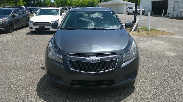 Chevrolet Cruze LS Auto 2013