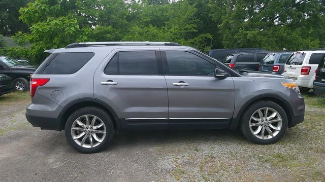 Ford Explorer XLT 4WD 2014