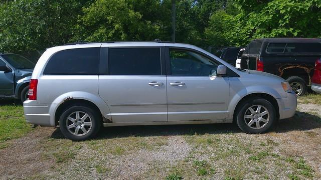 Chrysler Town & Country Touring 2010