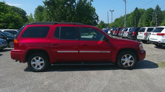 GMC Envoy XL SLE 4WD 2004