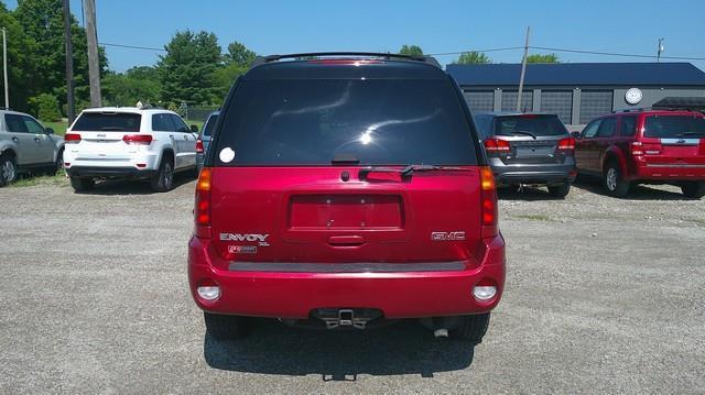 GMC Envoy XL SLE 4WD 2004