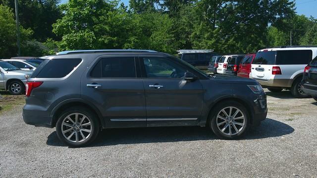 Ford Explorer Limited FWD 2016
