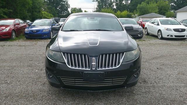 Lincoln MKS 3.5L with EcoBoost AWD 2010
