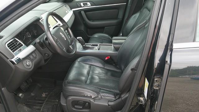Lincoln MKS 3.5L with EcoBoost AWD 2010